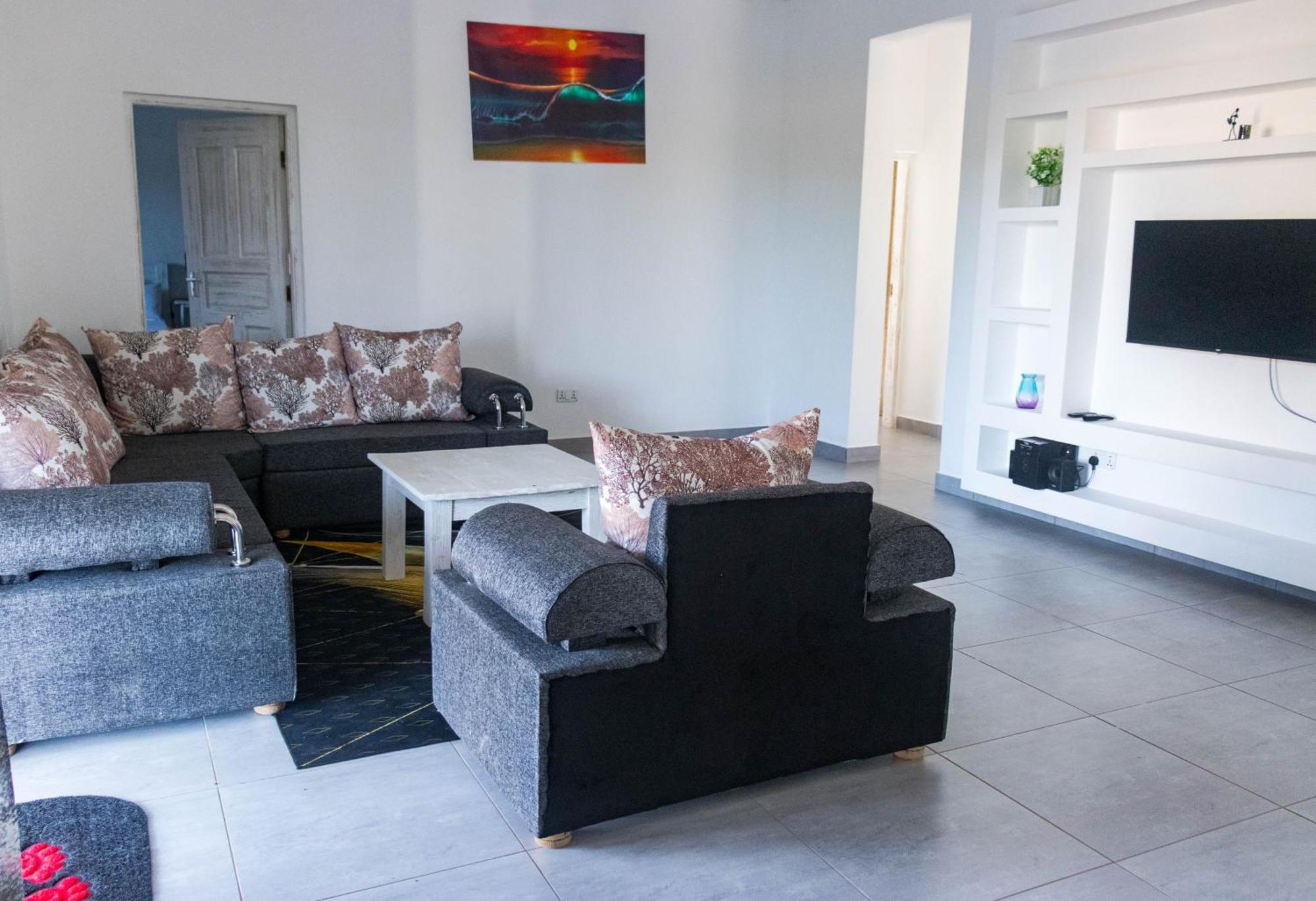 4 U Luxury Bungalows Diani Diani Beach Ngoại thất bức ảnh