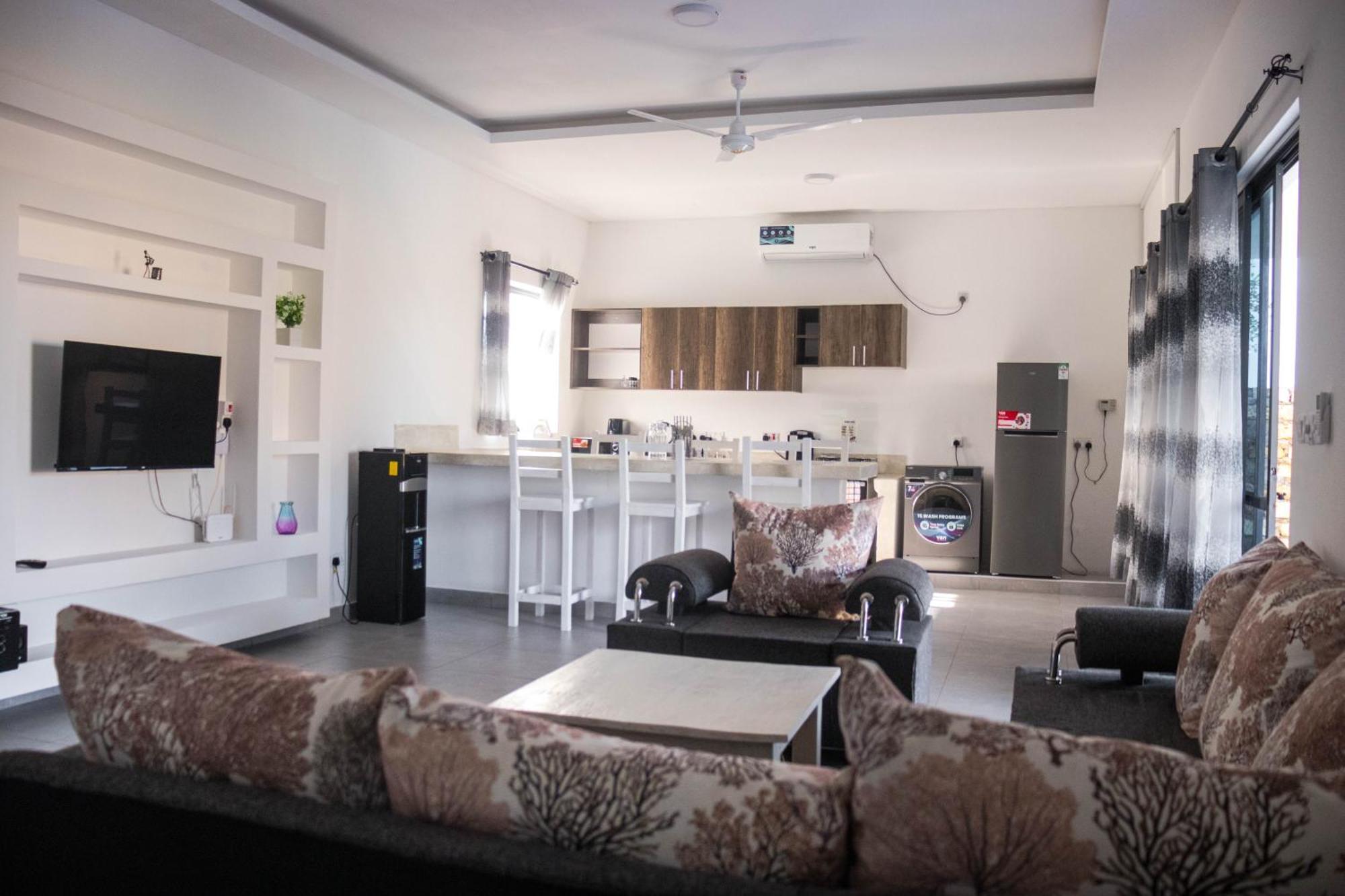 4 U Luxury Bungalows Diani Diani Beach Ngoại thất bức ảnh